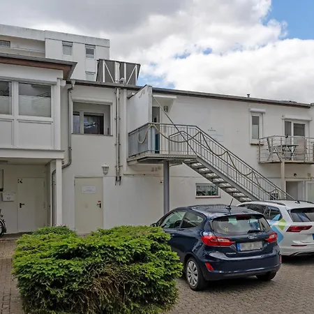 Haus Strandgefluester Nordlicht Апартаменты *