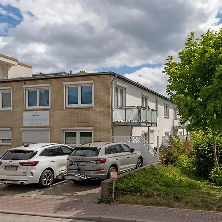 Haus Strandgefluester Nordlicht Апартаменты Грёмиц
